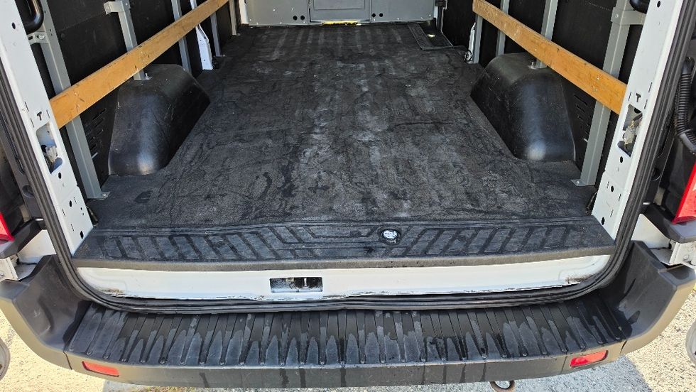 Cargo Van (Panel Van)-Light and Medium Duty Trucks-Ford-2021-Transit 250-Ocala-FL-73,707\n\t\tmiles-$ 35,750 - Image 9
