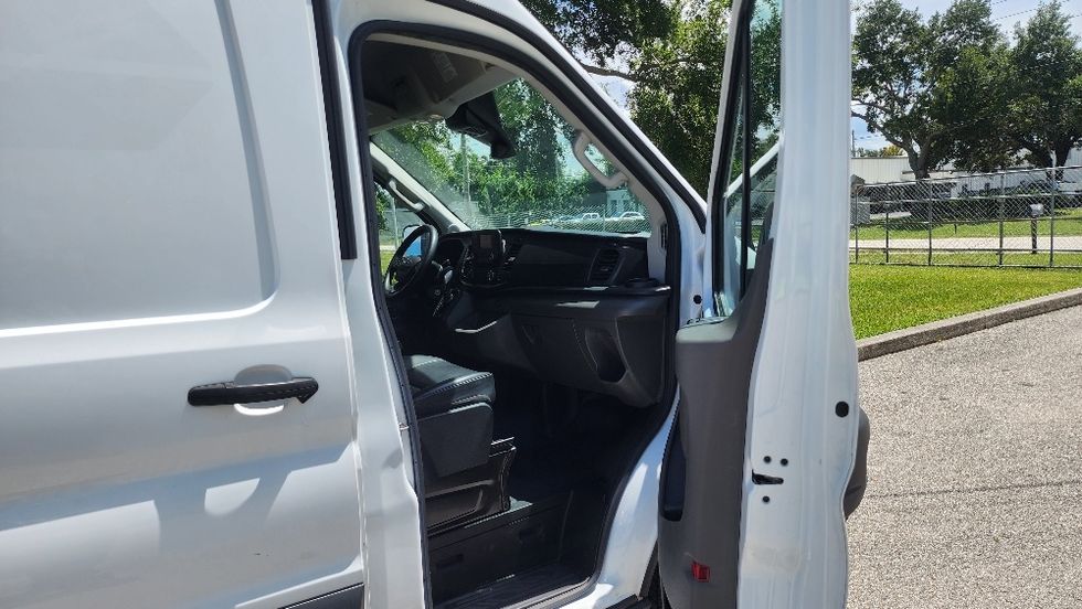Cargo Van (Panel Van)-Light and Medium Duty Trucks-Ford-2021-Transit 250-Ocala-FL-98,203\n\t\tmiles-$ 32,750 - Image 20