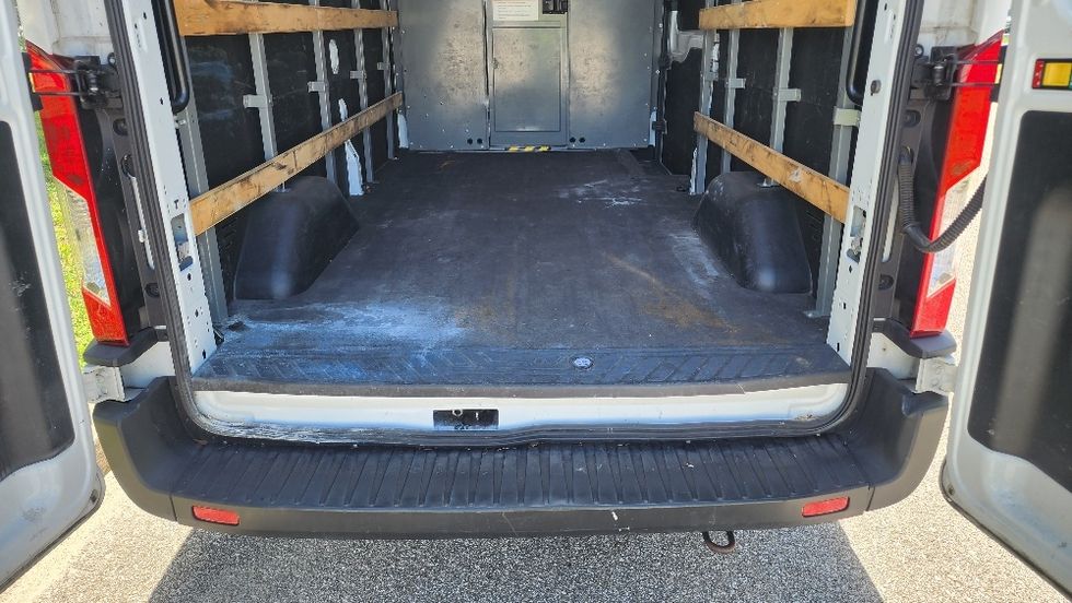Cargo Van (Panel Van)-Light and Medium Duty Trucks-Ford-2021-Transit 250-Ocala-FL-98,203\n\t\tmiles-$ 32,750 - Image 9