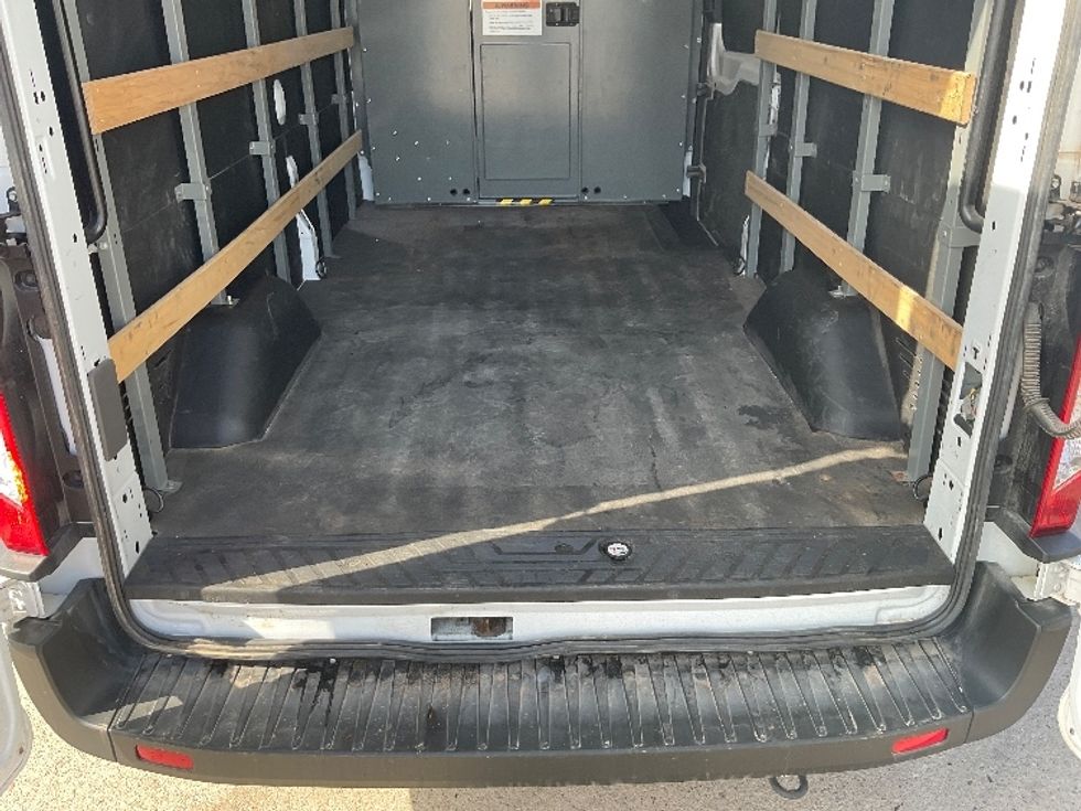 Cargo Van (Panel Van)-Light and Medium Duty Trucks-Ford-2021-Transit 250-Oklahoma City-OK-50,000\n\t\tmiles-$ 47,000 - Image 13