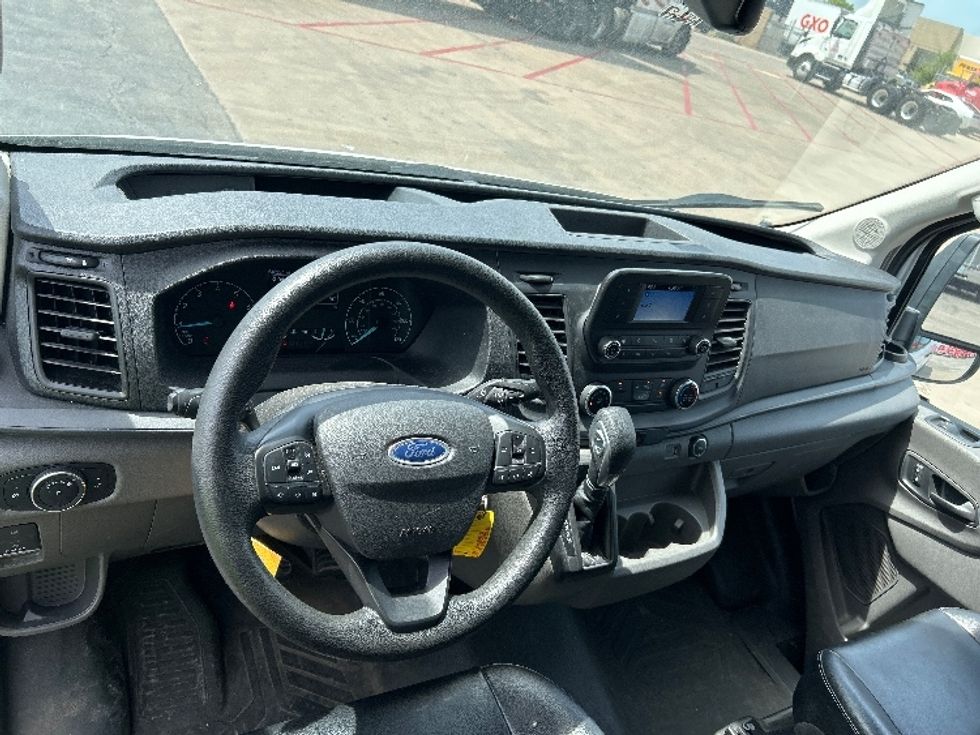 Cargo Van (Panel Van)-Light and Medium Duty Trucks-Ford-2021-Transit 250-Oklahoma City-OK-50,000\n\t\tmiles-$ 47,000 - Image 15