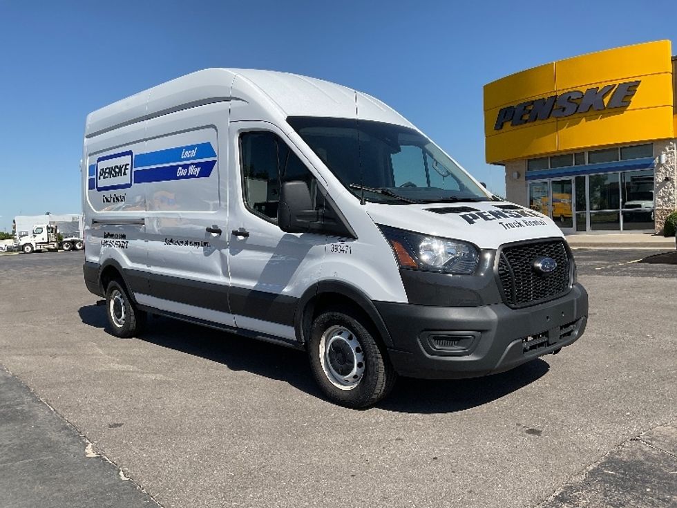 Cargo Van (Panel Van)-Light and Medium Duty Trucks-Ford-2021-Transit 250-Oklahoma City-OK-84,172\n\t\tmiles-$ 35,500 - Image 1