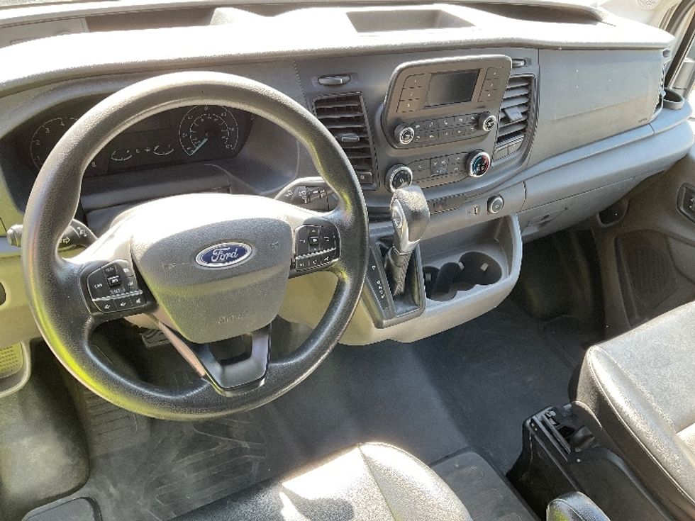 Cargo Van (Panel Van)-Light and Medium Duty Trucks-Ford-2021-Transit 250-Oklahoma City-OK-84,172\n\t\tmiles-$ 35,500 - Image 14