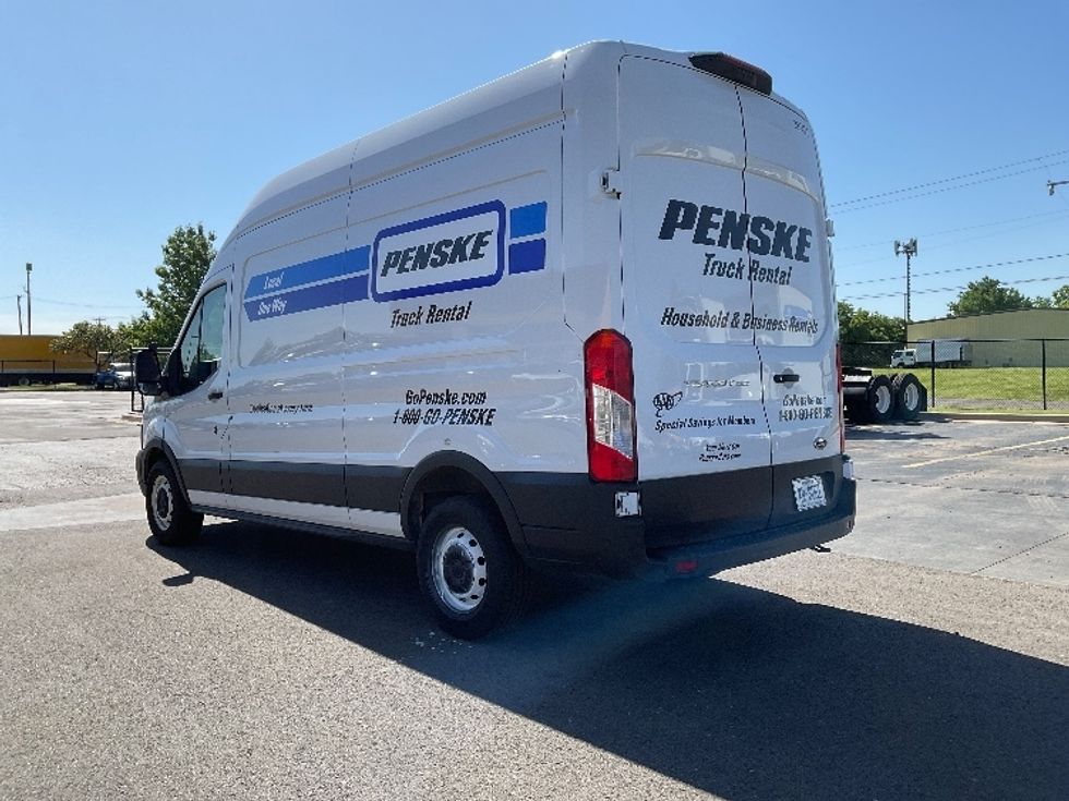 Cargo Van (Panel Van)-Light and Medium Duty Trucks-Ford-2021-Transit 250-Oklahoma City-OK-84,172\n\t\tmiles-$ 35,500 - Image 5