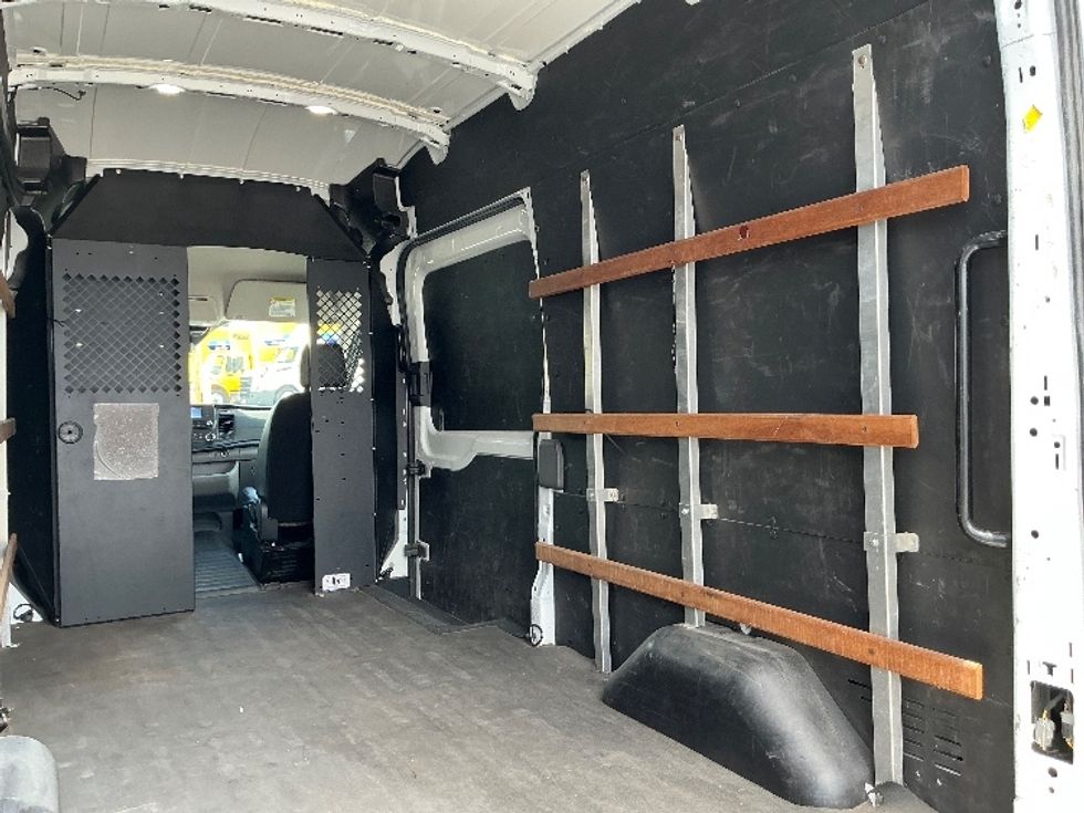 Cargo Van (Panel Van)-Light and Medium Duty Trucks-Ford-2021-Transit 250-Orlando-FL-71,245\n\t\tmiles-$ 35,000 - Image 12