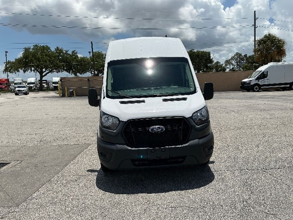 Cargo Van (Panel Van)-Light and Medium Duty Trucks-Ford-2021-Transit 250-Orlando-FL-71,245\n\t\tmiles-$ 35,000 - Image 2