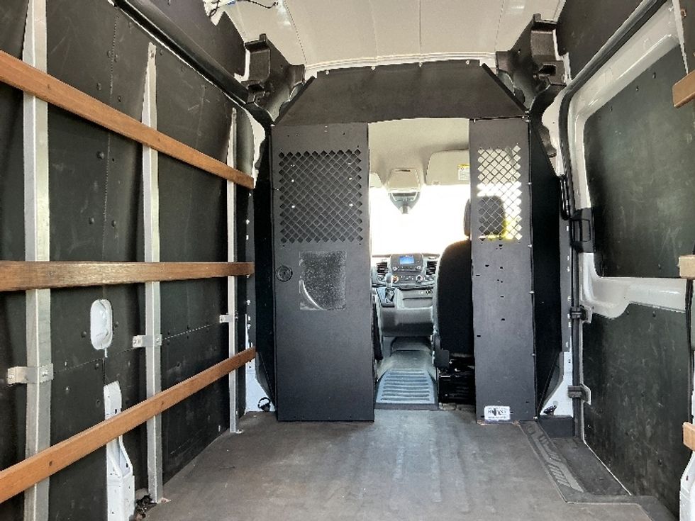 Cargo Van (Panel Van)-Light and Medium Duty Trucks-Ford-2021-Transit 250-Orlando-FL-71,245\n\t\tmiles-$ 35,000 - Image 26