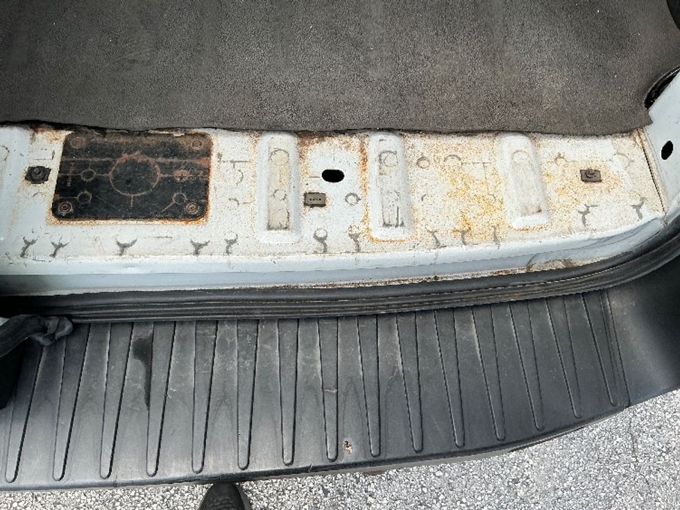 Cargo Van (Panel Van)-Light and Medium Duty Trucks-Ford-2021-Transit 250-Orlando-FL-71,245\n\t\tmiles-$ 35,000 - Image 28