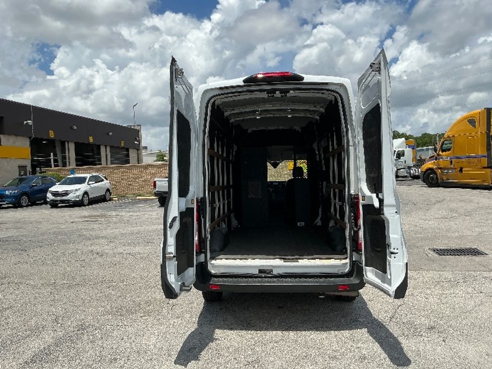 Cargo Van (Panel Van)-Light and Medium Duty Trucks-Ford-2021-Transit 250-Orlando-FL-71,245\n\t\tmiles-$ 35,000 - Image 8