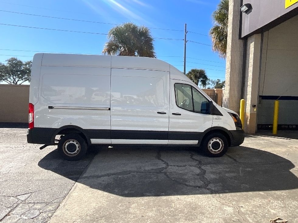Cargo Van (Panel Van)-Light and Medium Duty Trucks-Ford-2021-Transit 250-Orlando-FL-74,121\n\t\tmiles-$ 35,750 - Image 15