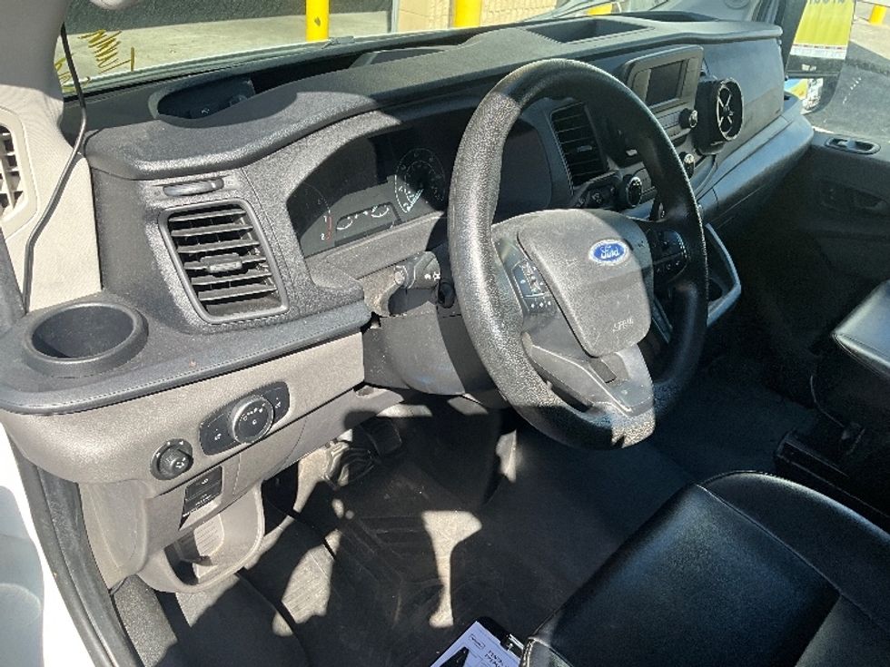 Cargo Van (Panel Van)-Light and Medium Duty Trucks-Ford-2021-Transit 250-Orlando-FL-74,121\n\t\tmiles-$ 35,750 - Image 17