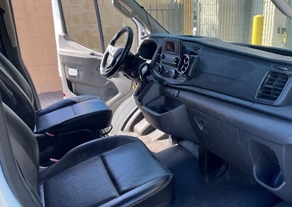 Cargo Van (Panel Van)-Light and Medium Duty Trucks-Ford-2021-Transit 250-Orlando-FL-74,121\n\t\tmiles-$ 35,750 - Image 21