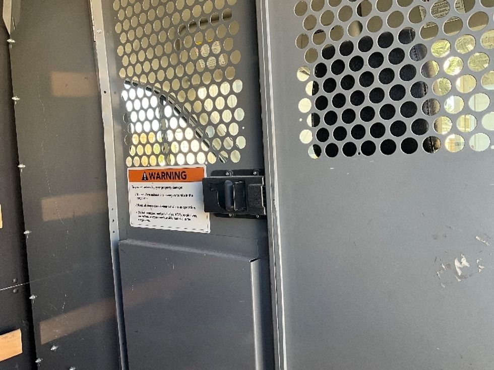 Cargo Van (Panel Van)-Light and Medium Duty Trucks-Ford-2021-Transit 250-Orlando-FL-74,121\n\t\tmiles-$ 35,750 - Image 26