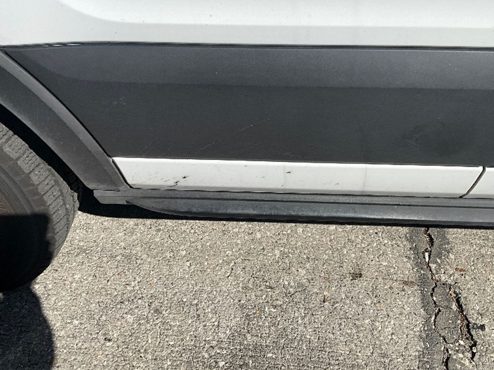 Cargo Van (Panel Van)-Light and Medium Duty Trucks-Ford-2021-Transit 250-Orlando-FL-74,121\n\t\tmiles-$ 35,750 - Image 28