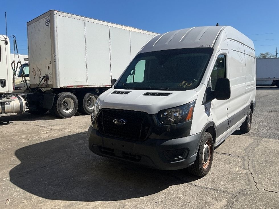 Cargo Van (Panel Van)-Light and Medium Duty Trucks-Ford-2021-Transit 250-Orlando-FL-74,121\n\t\tmiles-$ 35,750 - Image 3