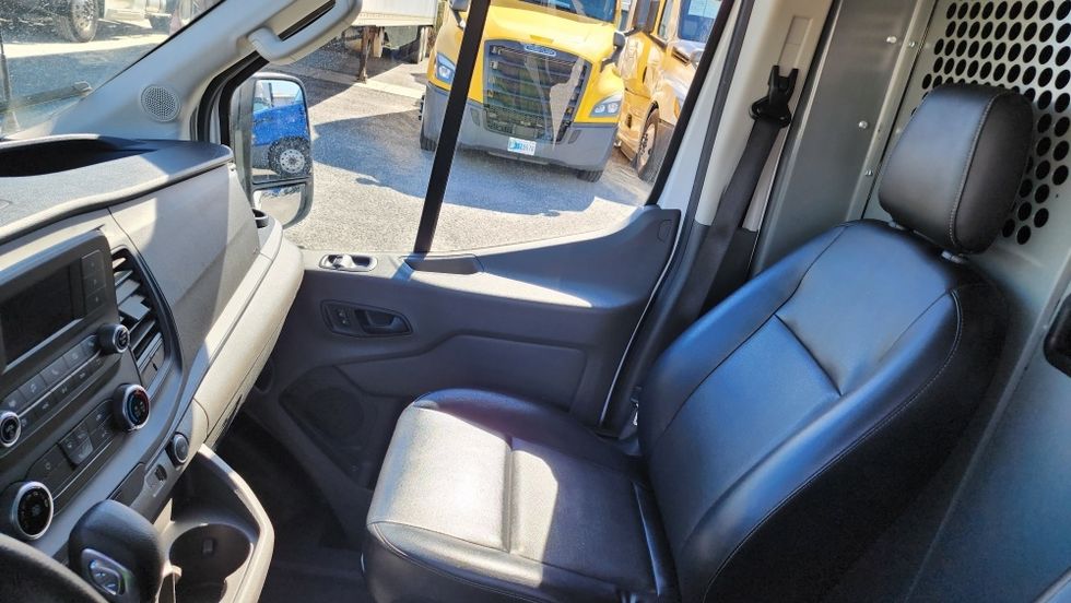Cargo Van (Panel Van)-Light and Medium Duty Trucks-Ford-2021-Transit 250-Orlando-FL-80,481\n\t\tmiles-$ 35,250 - Image 19