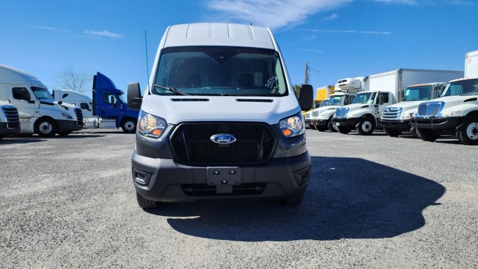 Cargo Van (Panel Van)-Light and Medium Duty Trucks-Ford-2021-Transit 250-Orlando-FL-80,481\n\t\tmiles-$ 35,250 - Image 2
