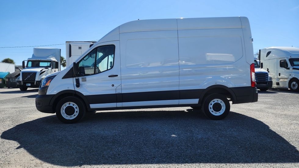 Cargo Van (Panel Van)-Light and Medium Duty Trucks-Ford-2021-Transit 250-Orlando-FL-80,481\n\t\tmiles-$ 35,250 - Image 4
