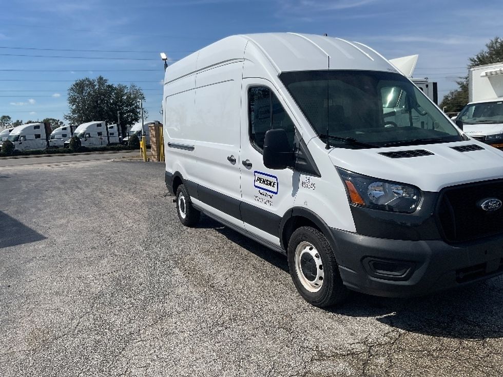 Cargo Van (Panel Van)-Light and Medium Duty Trucks-Ford-2021-Transit 250-Orlando-FL-98,242\n\t\tmiles-$ 33,500 - Image 1