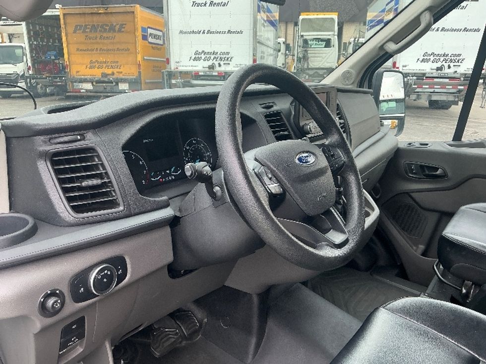 Cargo Van (Panel Van)-Light and Medium Duty Trucks-Ford-2021-Transit 250-Orlando-FL-98,242\n\t\tmiles-$ 33,500 - Image 17