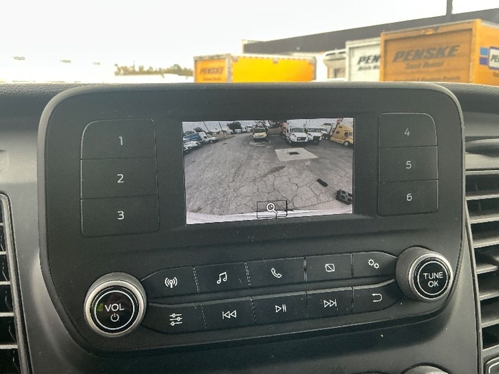 Cargo Van (Panel Van)-Light and Medium Duty Trucks-Ford-2021-Transit 250-Orlando-FL-98,242\n\t\tmiles-$ 33,500 - Image 26