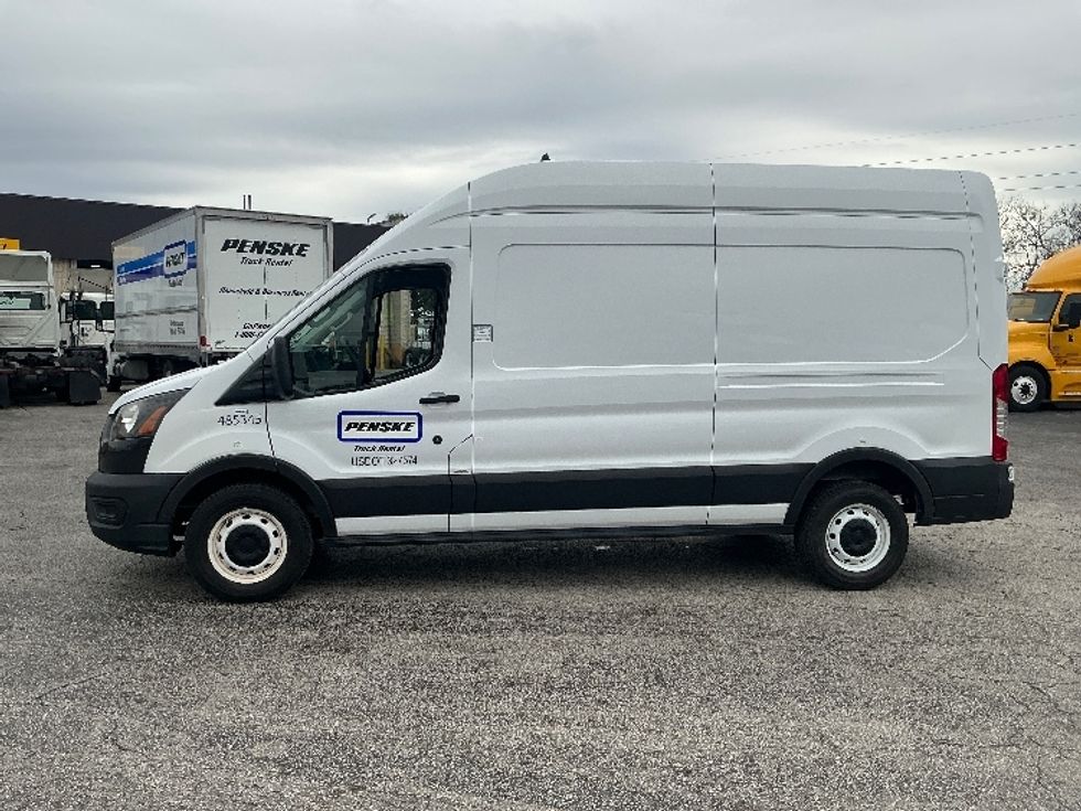 Cargo Van (Panel Van)-Light and Medium Duty Trucks-Ford-2021-Transit 250-Orlando-FL-98,242\n\t\tmiles-$ 33,500 - Image 4
