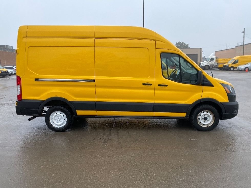 Cargo Van (Panel Van)-Light and Medium Duty Trucks-Ford-2021-Transit 250-Oshawa-ON-160,967\n\t\tkm-$ 36,000 - Image 13