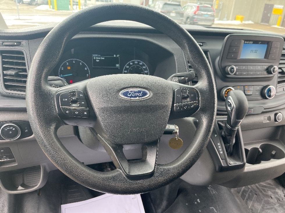 Cargo Van (Panel Van)-Light and Medium Duty Trucks-Ford-2021-Transit 250-Oshawa-ON-160,967\n\t\tkm-$ 36,000 - Image 16