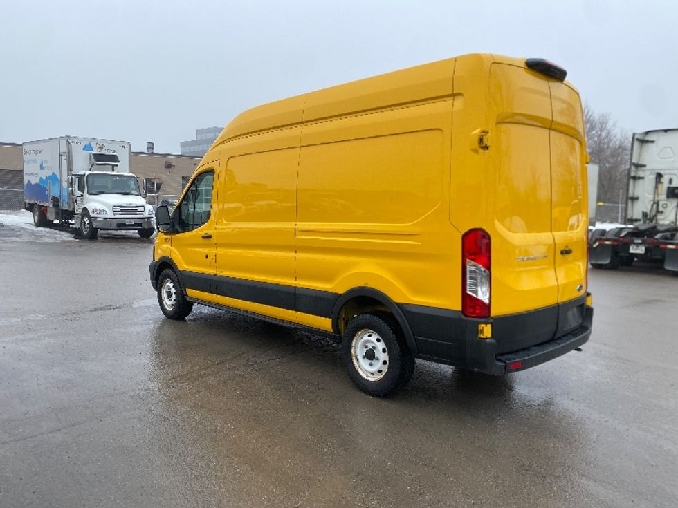 Cargo Van (Panel Van)-Light and Medium Duty Trucks-Ford-2021-Transit 250-Oshawa-ON-160,967\n\t\tkm-$ 36,000 - Image 5