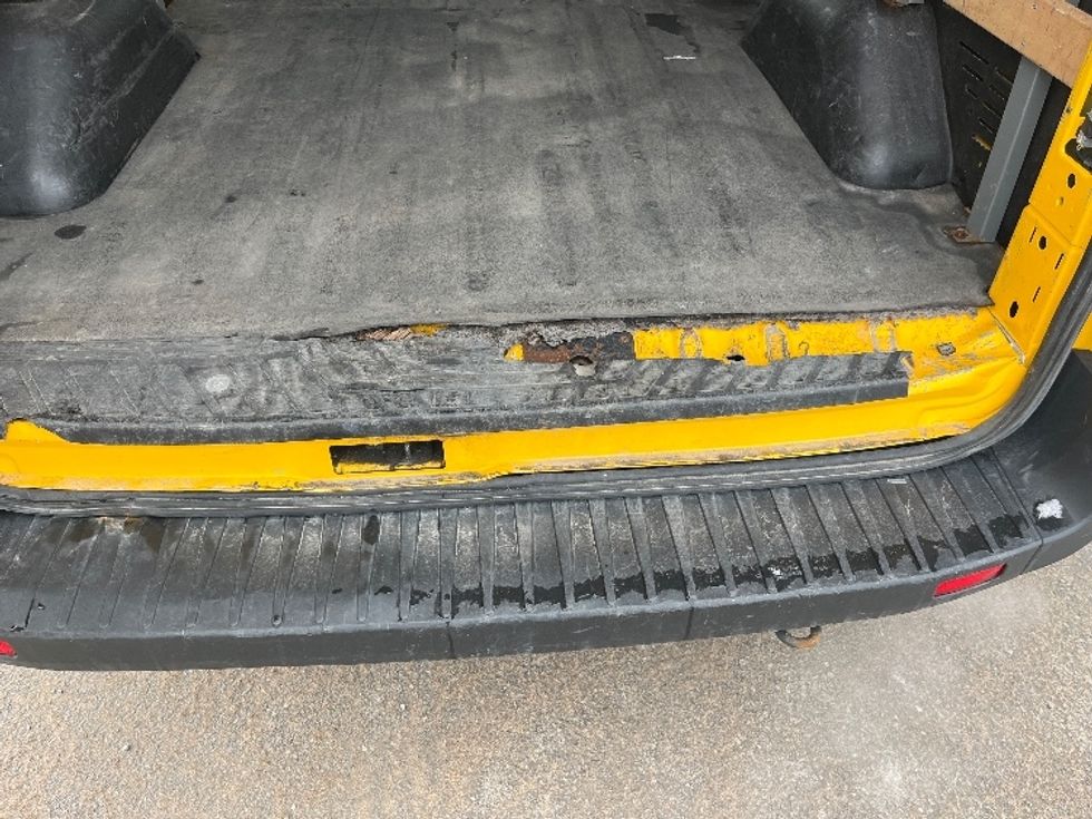 Cargo Van (Panel Van)-Light and Medium Duty Trucks-Ford-2021-Transit 250-Oshawa-ON-160,967\n\t\tkm-$ 36,000 - Image 9