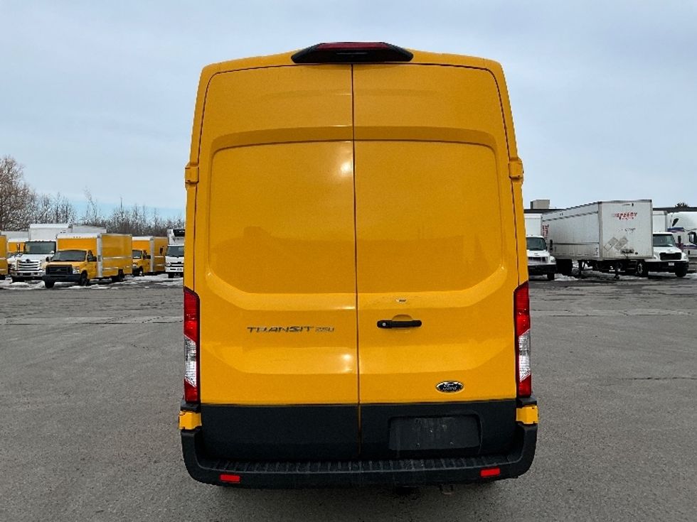 Cargo Van (Panel Van)-Light and Medium Duty Trucks-Ford-2021-Transit 250-Ottawa-ON-125,231\n\t\tkm-$ 38,500 - Image 7