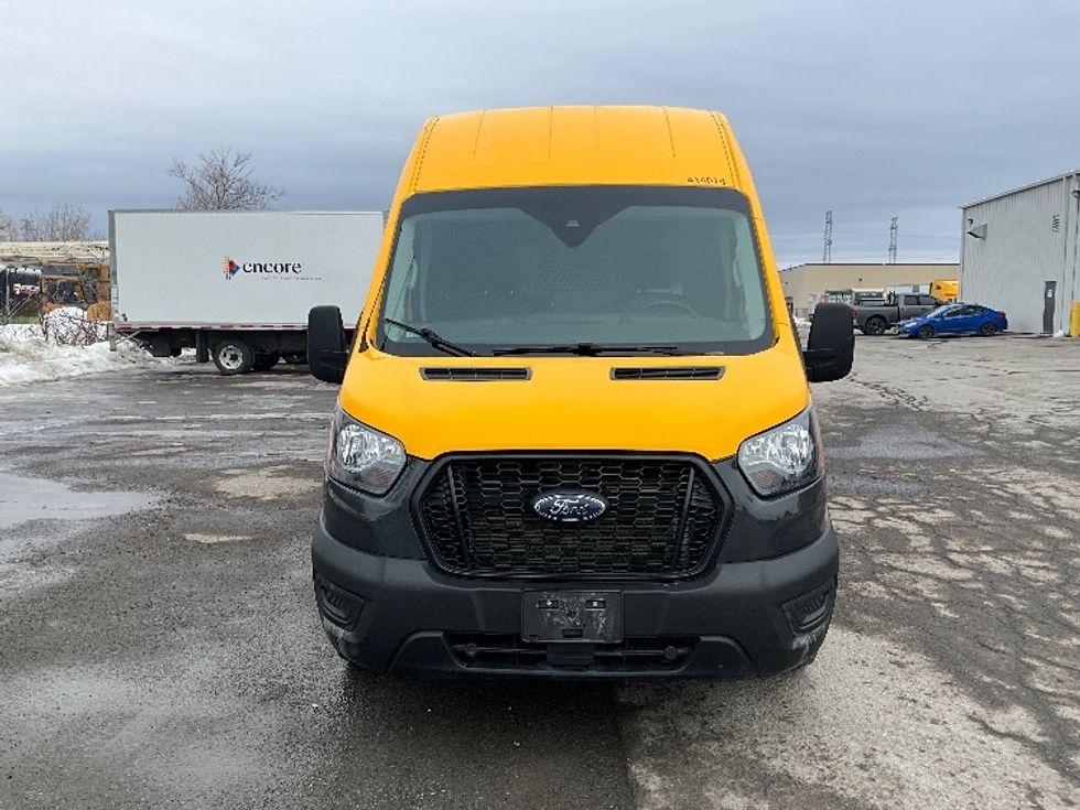 Cargo Van (Panel Van)-Light and Medium Duty Trucks-Ford-2021-Transit 250-Ottawa-ON-153,072\n\t\tkm-$ 36,750 - Image 2
