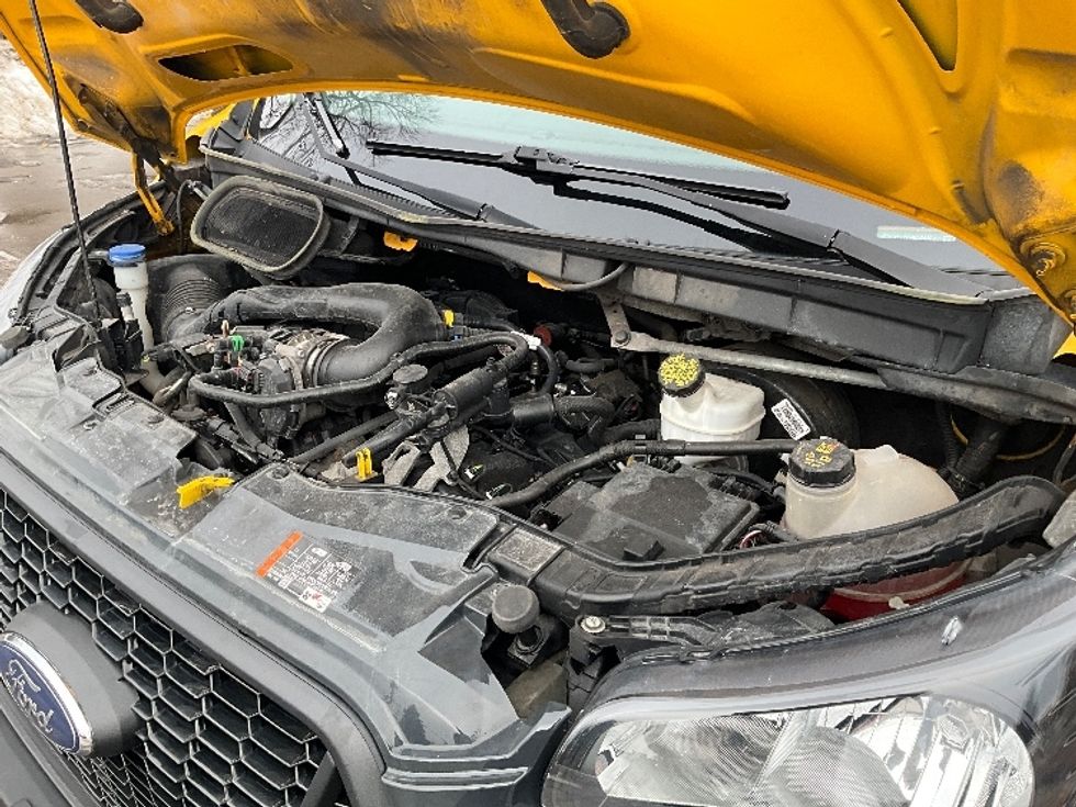 Cargo Van (Panel Van)-Light and Medium Duty Trucks-Ford-2021-Transit 250-Ottawa-ON-153,072\n\t\tkm-$ 36,750 - Image 23