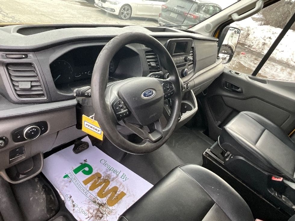 Cargo Van (Panel Van)-Light and Medium Duty Trucks-Ford-2021-Transit 250-Ottawa-ON-201,955\n\t\tkm-$ 32,750 - Image 16