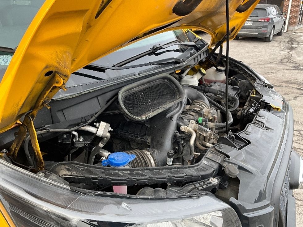 Cargo Van (Panel Van)-Light and Medium Duty Trucks-Ford-2021-Transit 250-Ottawa-ON-201,955\n\t\tkm-$ 32,750 - Image 22