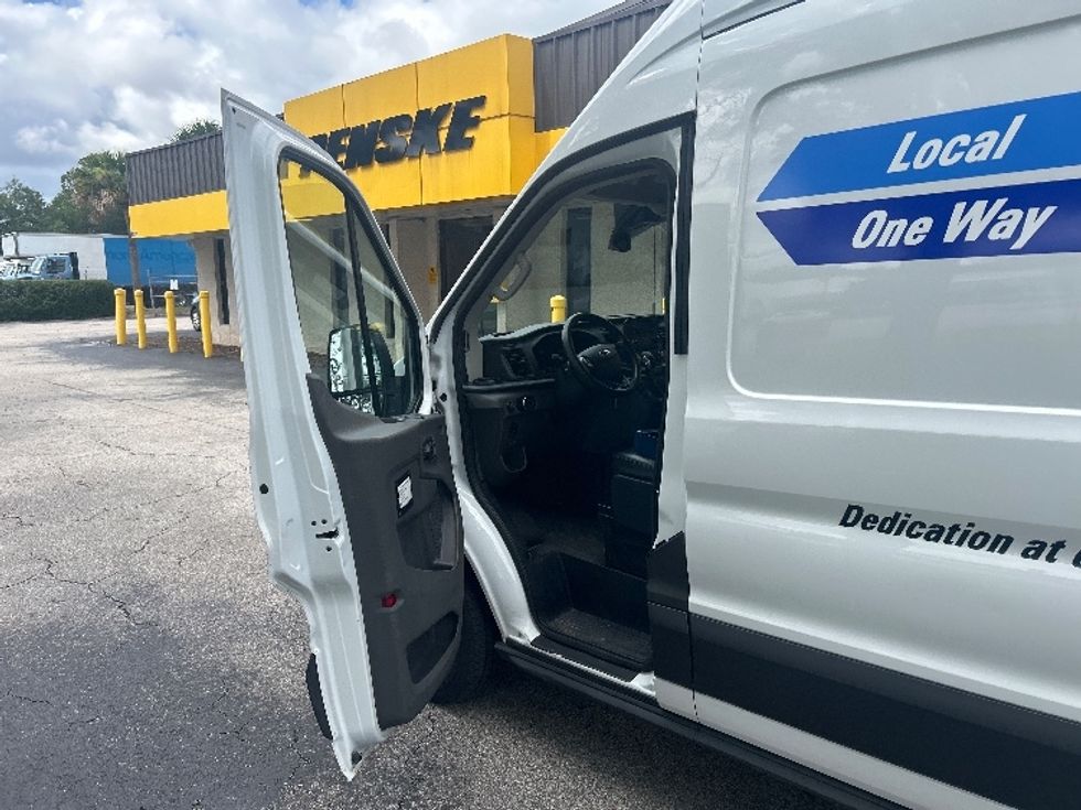Cargo Van (Panel Van)-Light and Medium Duty Trucks-Ford-2021-Transit 250-Panama City-FL-73,810\n\t\tmiles-$ 34,750 - Image 16