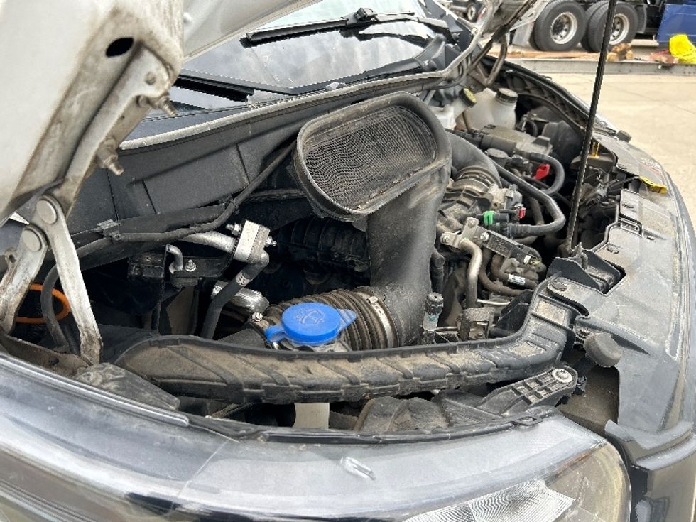 Cargo Van (Panel Van)-Light and Medium Duty Trucks-Ford-2021-Transit 250-Parkersburg-WV-70,570\n\t\tmiles-$ 35,000 - Image 23