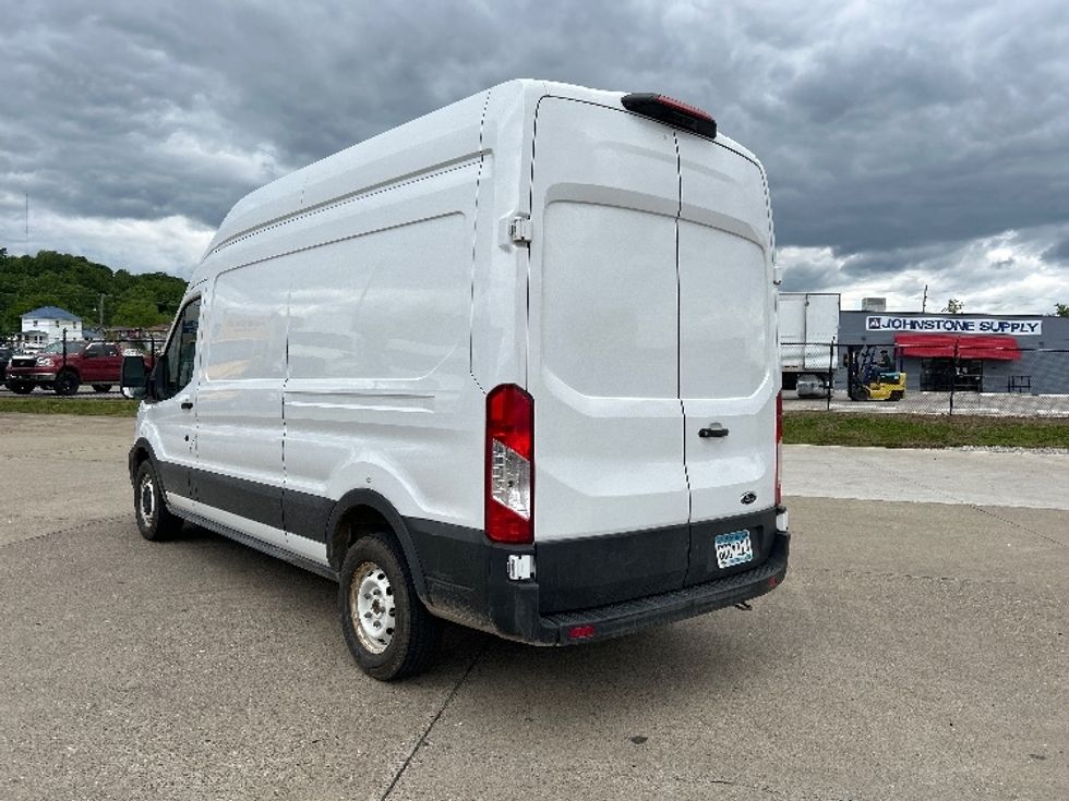 Cargo Van (Panel Van)-Light and Medium Duty Trucks-Ford-2021-Transit 250-Parkersburg-WV-70,570\n\t\tmiles-$ 35,000 - Image 6