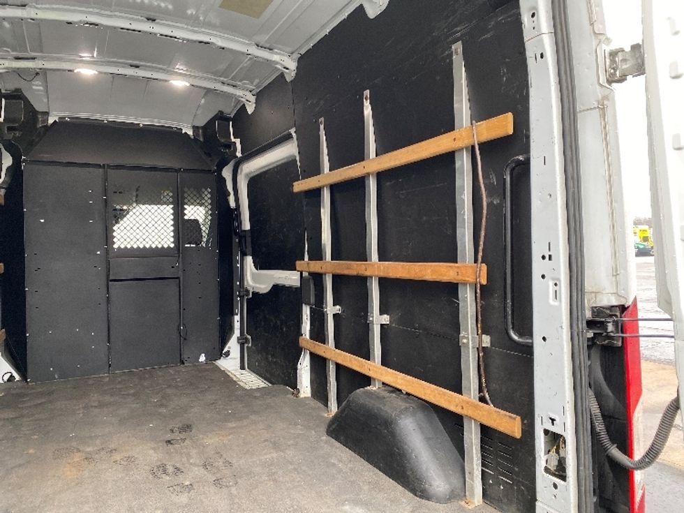 Cargo Van (Panel Van)-Light and Medium Duty Trucks-Ford-2021-Transit 250-Parsippany-NJ-137,089\n\t\tmiles-$ 27,750 - Image 11