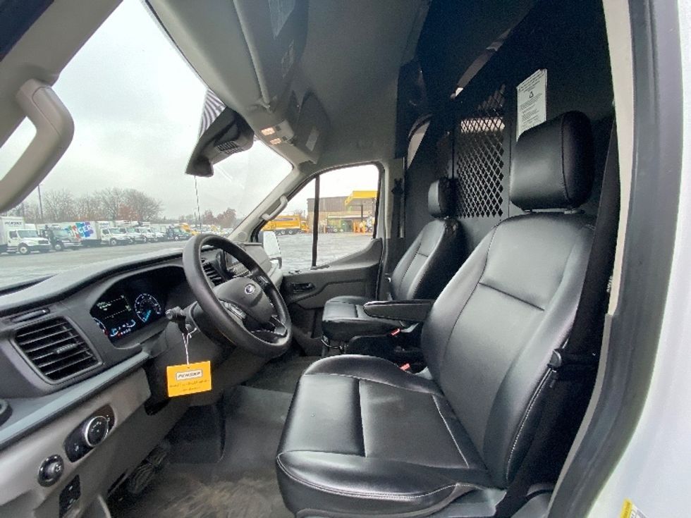 Cargo Van (Panel Van)-Light and Medium Duty Trucks-Ford-2021-Transit 250-Parsippany-NJ-137,089\n\t\tmiles-$ 27,750 - Image 16