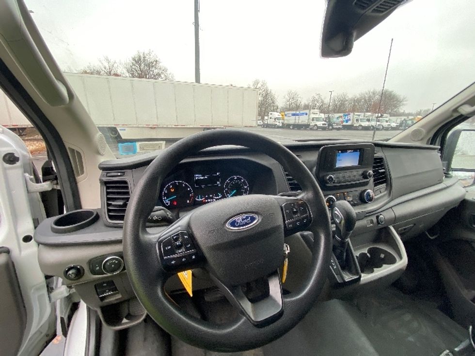 Cargo Van (Panel Van)-Light and Medium Duty Trucks-Ford-2021-Transit 250-Parsippany-NJ-137,089\n\t\tmiles-$ 27,750 - Image 17