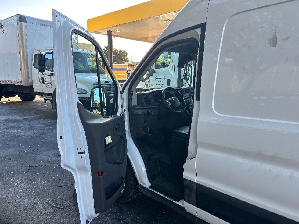 Cargo Van (Panel Van)-Light and Medium Duty Trucks-Ford-2021-Transit 250-Pensacola-FL-109,869\n\t\tmiles-$ 37,500 - Image 16