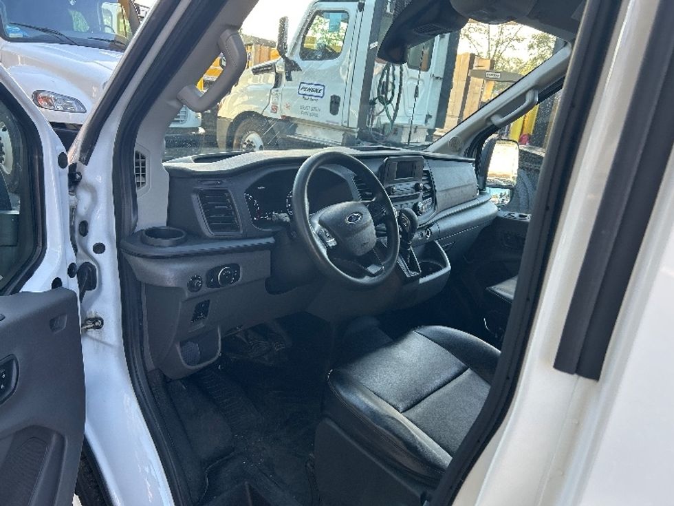 Cargo Van (Panel Van)-Light and Medium Duty Trucks-Ford-2021-Transit 250-Pensacola-FL-109,869\n\t\tmiles-$ 37,500 - Image 17