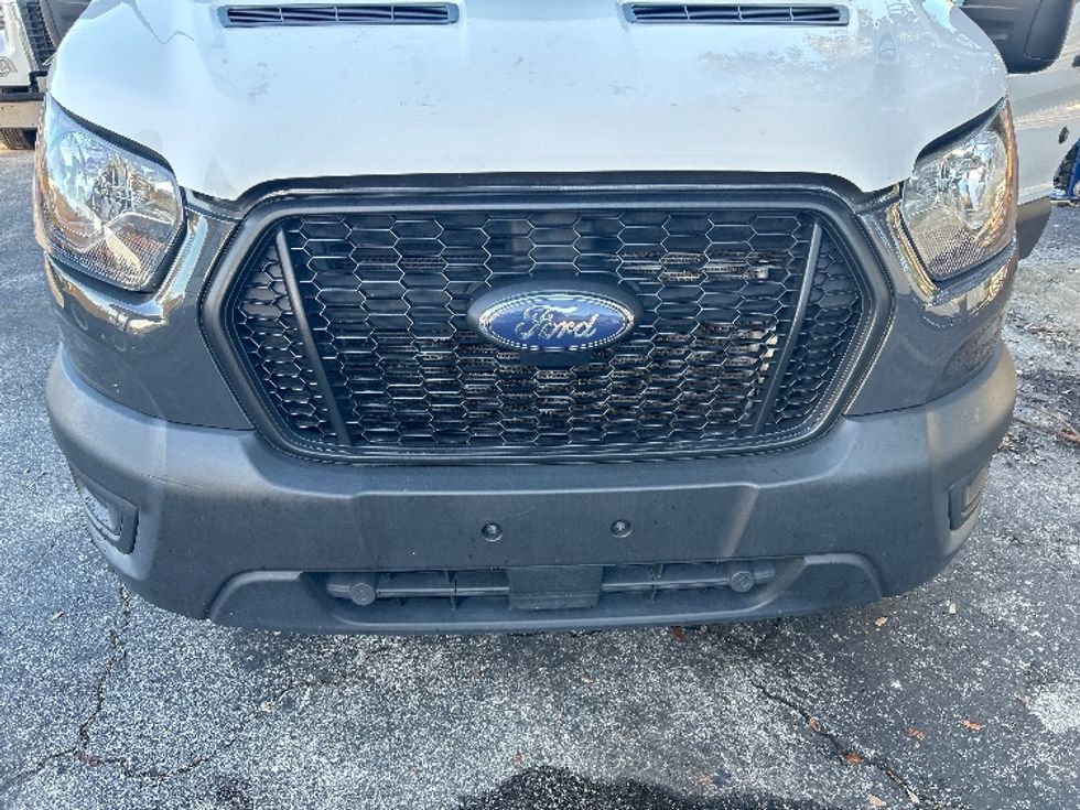 Cargo Van (Panel Van)-Light and Medium Duty Trucks-Ford-2021-Transit 250-Pensacola-FL-109,869\n\t\tmiles-$ 37,500 - Image 26