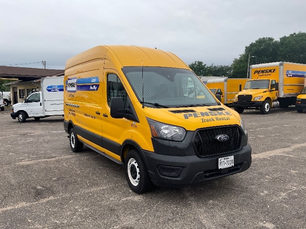 Cargo Van (Panel Van)-Light and Medium Duty Trucks-Ford-2021-Transit 250-Pensacola-FL-127,309\n\t\tmiles-$ 30,750 - Image 1