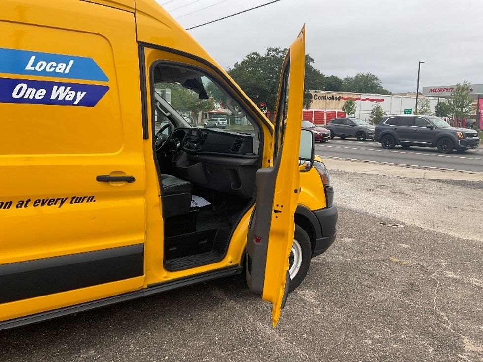 Cargo Van (Panel Van)-Light and Medium Duty Trucks-Ford-2021-Transit 250-Pensacola-FL-127,309\n\t\tmiles-$ 30,750 - Image 20