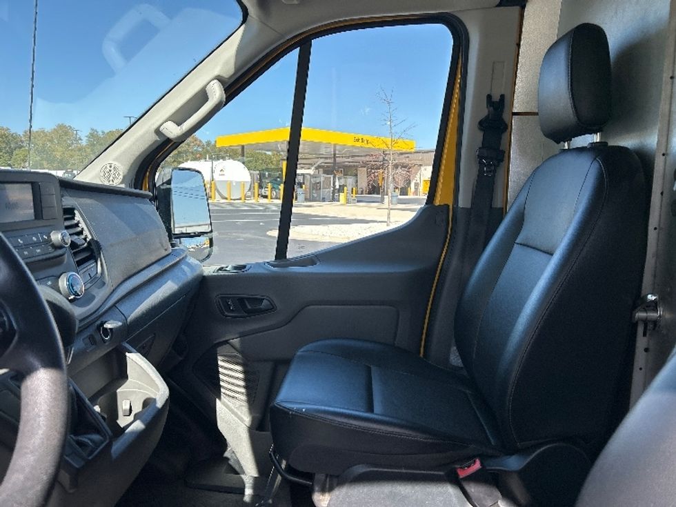 Cargo Van (Panel Van)-Light and Medium Duty Trucks-Ford-2021-Transit 250-Pensacola-FL-98,769\n\t\tmiles-$ 30,000 - Image 18