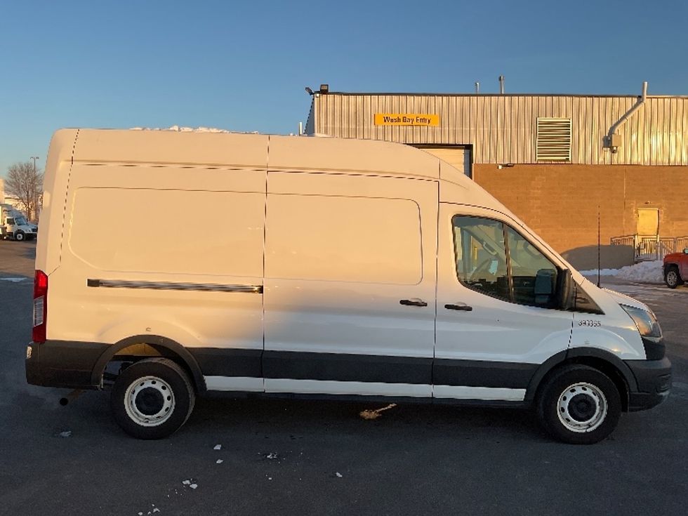 Cargo Van (Panel Van)-Light and Medium Duty Trucks-Ford-2021-Transit 250-Philadelphia-PA-138,667\n\t\tmiles-$ 27,750 - Image 13