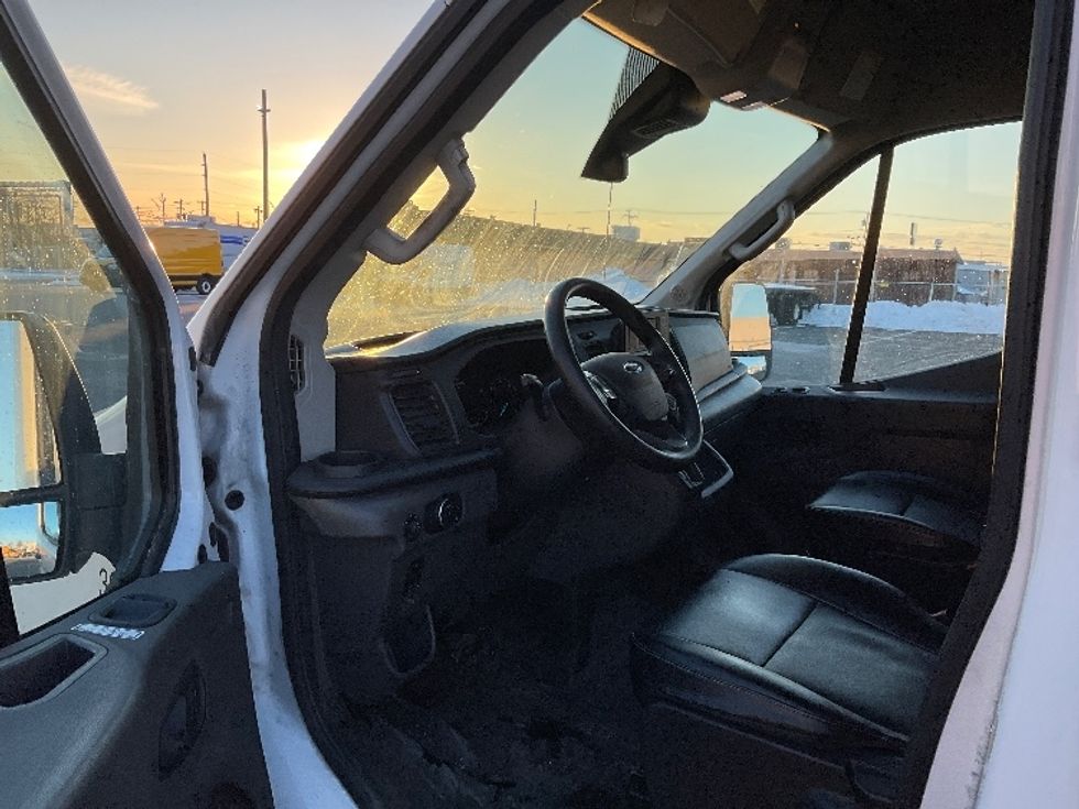 Cargo Van (Panel Van)-Light and Medium Duty Trucks-Ford-2021-Transit 250-Philadelphia-PA-138,667\n\t\tmiles-$ 27,750 - Image 14