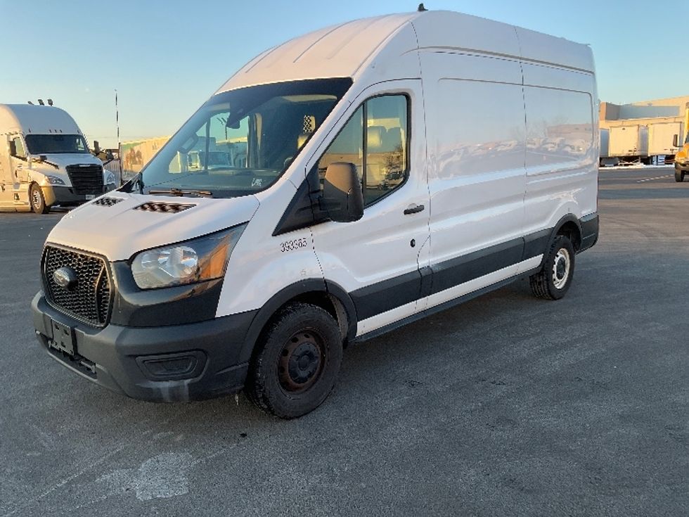 Cargo Van (Panel Van)-Light and Medium Duty Trucks-Ford-2021-Transit 250-Philadelphia-PA-138,667\n\t\tmiles-$ 27,750 - Image 3